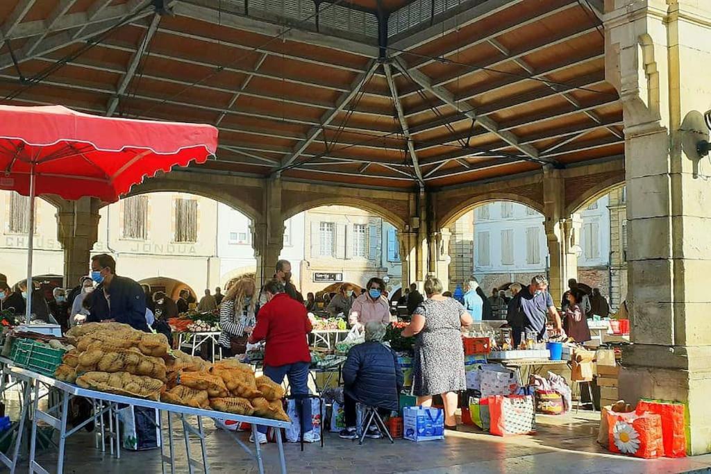 T2 Les Arcades Apartment Valence  Екстериор снимка